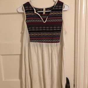 Fun bohemian print on comfy dress!